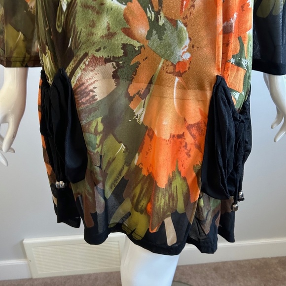 Unique Floral pattern dress, bright and colourful, Size XL - Picture 4 of 13